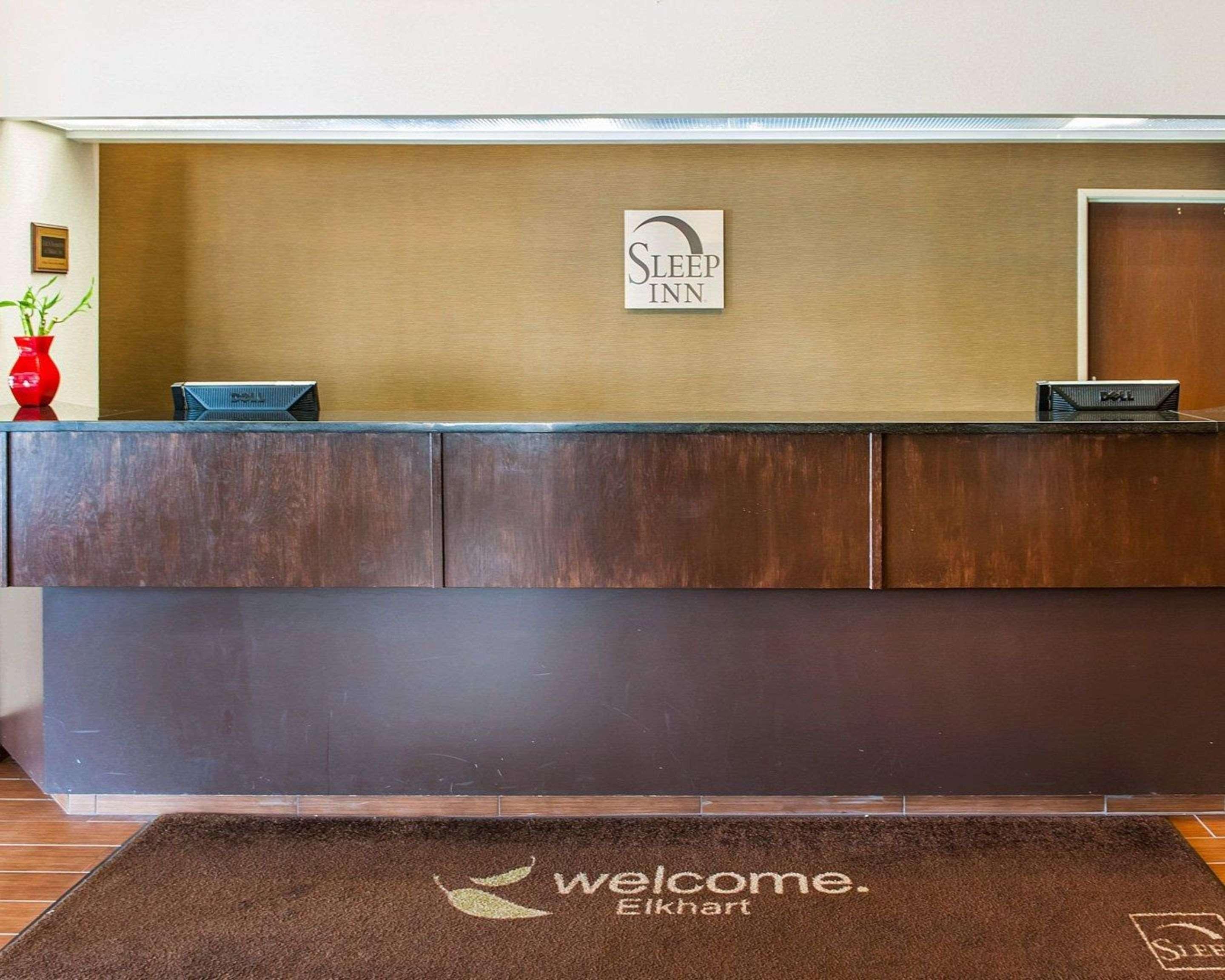 Sleep Inn Elkhart Bagian luar foto