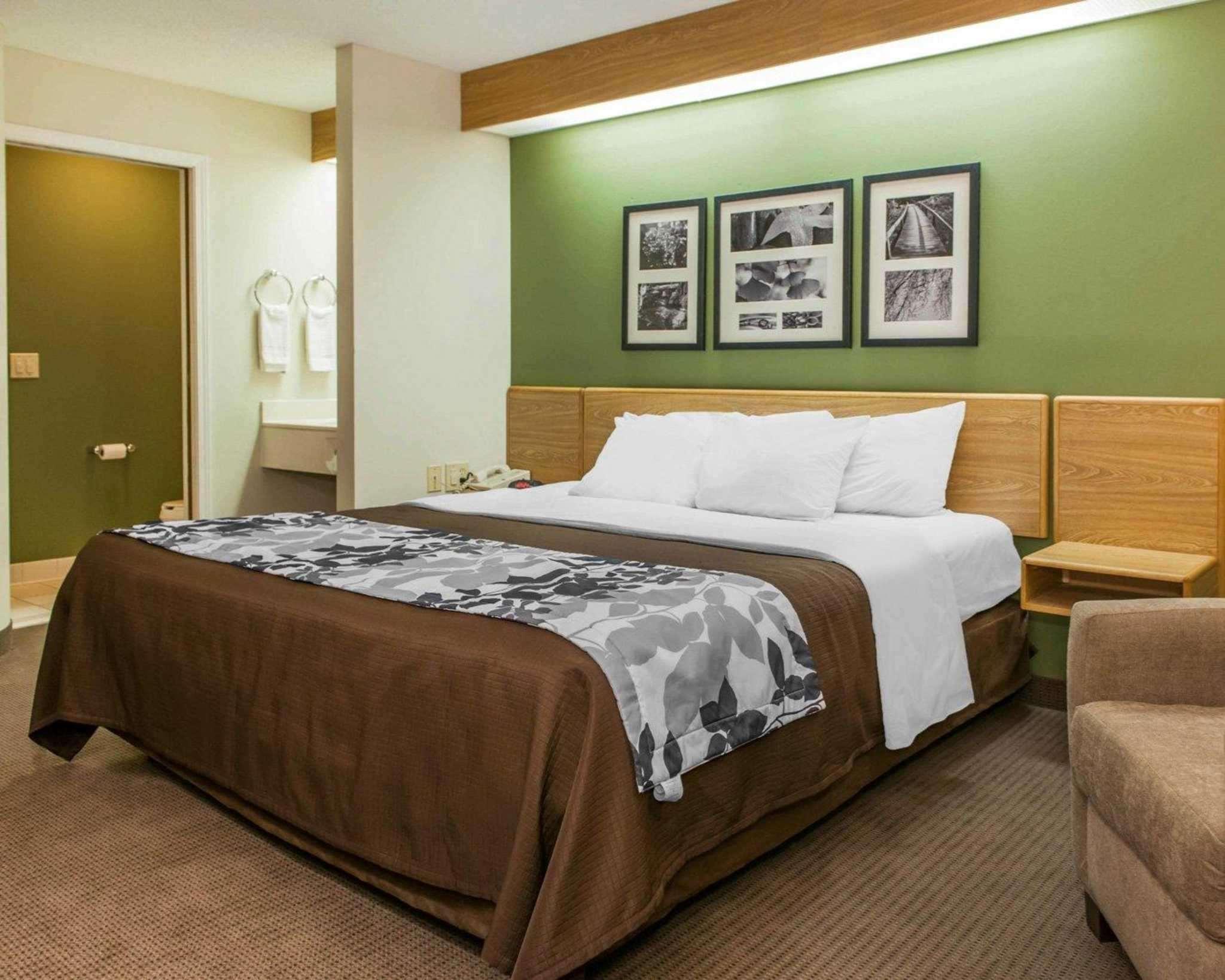 Sleep Inn Elkhart Bagian luar foto